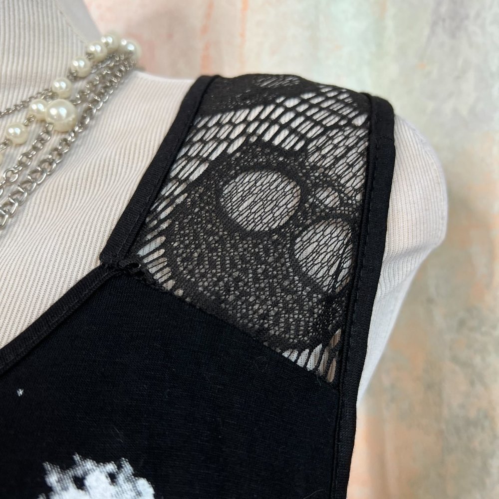 NEW 📌Rosegal Asymmetrical Long Skull Print Gothic Tee -Top & Lace with Skulls - Picture 10 of 16